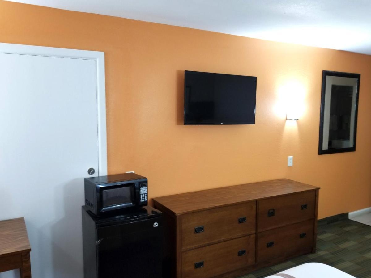 Americas Best Value Inn Marshall Bel Air Екстер'єр фото