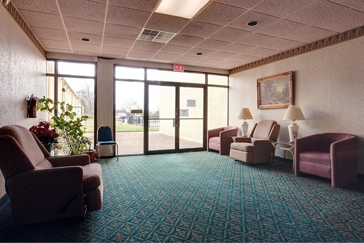 Americas Best Value Inn Marshall Bel Air Екстер'єр фото