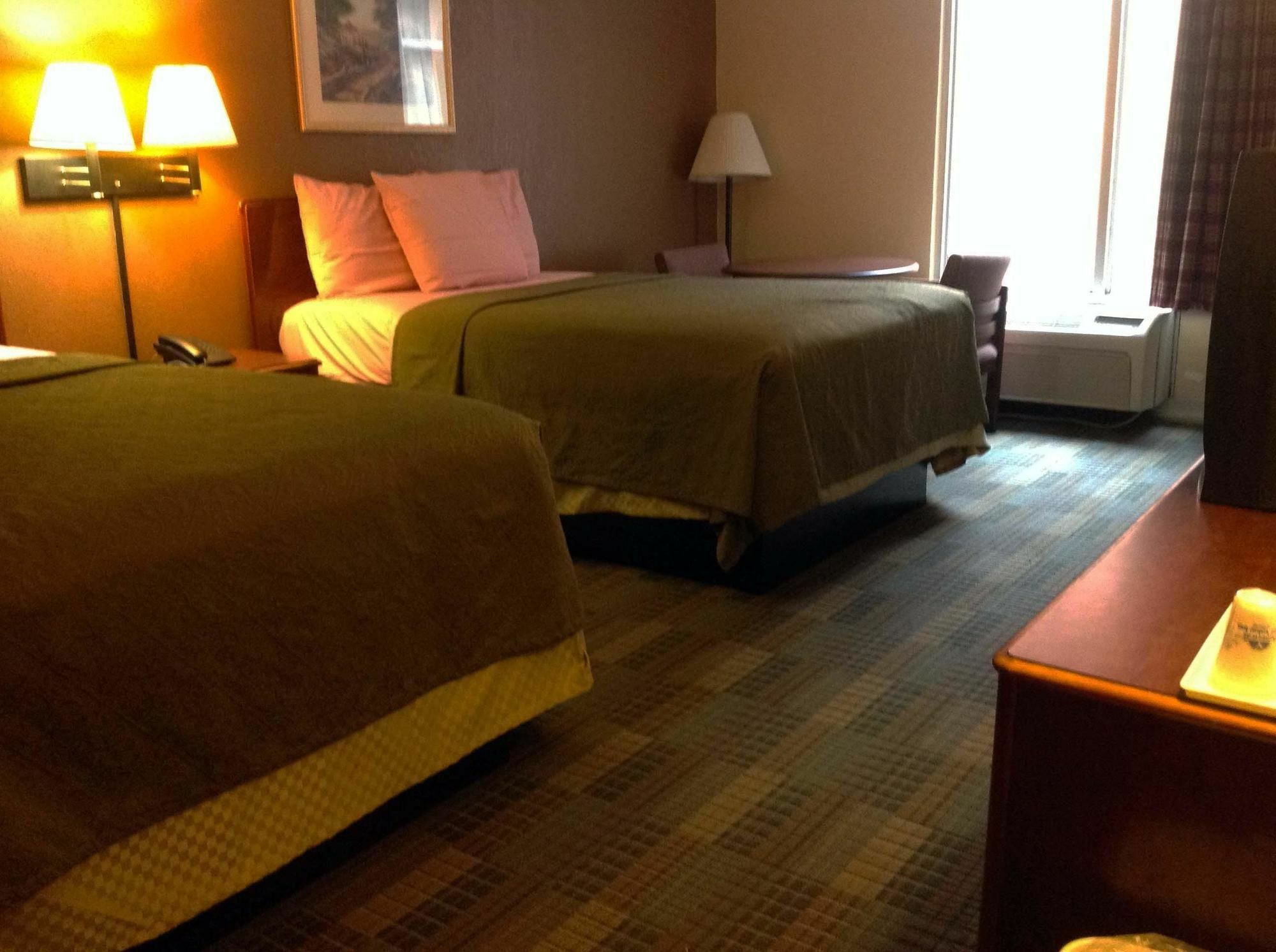 Americas Best Value Inn Marshall Bel Air Екстер'єр фото